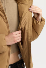 Afbeelding in Gallery-weergave laden, Selfhood Oversize Puffer Sand