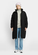 Afbeelding in Gallery-weergave laden, Selfhood Oversize Long Puffer Black