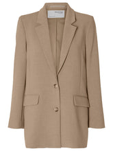 Afbeelding in Gallery-weergave laden, Selected Femme Rita Relaxed Fit Blazer Camel
