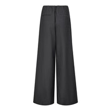 Afbeelding in Gallery-weergave laden, Co Couture Saga Pleat Pant Mid Grey

