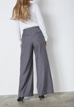 Afbeelding in Gallery-weergave laden, Co Couture Saga Pleat Pant Mid Grey
