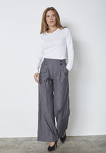 Afbeelding in Gallery-weergave laden, Co Couture Saga Pleat Pant Mid Grey
