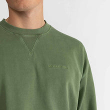 Afbeelding in Gallery-weergave laden, Revolution Loose Crewneck Green
