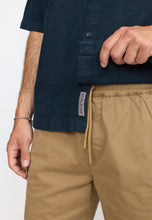 Afbeelding in Gallery-weergave laden, Revolution Oversize Shirt Short Sleeves Navy
