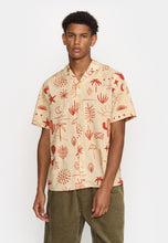 Afbeelding in Gallery-weergave laden, Revolution Cuban Shirt Short Sleeve Red
