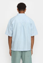 Afbeelding in Gallery-weergave laden, Revolution Oversize Shirt Short Sleeves Blue Stripes

