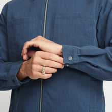Afbeelding in Gallery-weergave laden, Revolution Overshirt Zip Dark Navy
