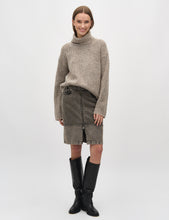 Afbeelding in Gallery-weergave laden, mbyM Kemina Knit Taupe Oat Stripes
