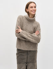 Afbeelding in Gallery-weergave laden, mbyM Kemina Knit Taupe Oat Stripes
