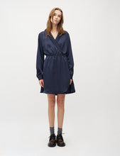 Afbeelding in Gallery-weergave laden, mbyM Nayah Dress Night Sky
