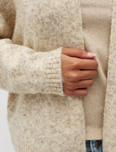 Afbeelding in Gallery-weergave laden, mbyM Axane Knit Cardigan  Oyster Melange
