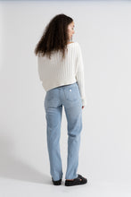 Afbeelding in Gallery-weergave laden, Abrand Jeans High Straight Jeans Light Blue
