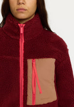 Afbeelding in Gallery-weergave laden, Selfhood Pocket Teddy  Burgundy
