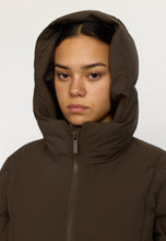 Afbeelding in Gallery-weergave laden, Selfhood Hooded Puffer Dark Brown
