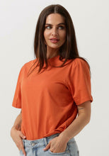 Afbeelding in Gallery-weergave laden, Another Label Gaure T-shirt Spice Route
