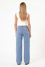 Afbeelding in Gallery-weergave laden, Abrand Jeans Baggy Gigi Jeans Mid Blue
