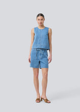 Afbeelding in Gallery-weergave laden, Modstrom Naoma Denim Short Vintage Blue
