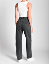 Afbeelding in Gallery-weergave laden, Abrand Carrie Jeans Piper Washed Black
