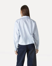 Afbeelding in Gallery-weergave laden, Another Label Fyona Shirt Blue-White Stripes
