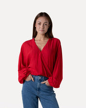 Afbeelding in Gallery-weergave laden, Another Label Bibi Top Flame Scarlet
