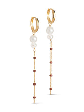 Afbeelding in Gallery-weergave laden, Enamel Copenhagen Lola Double Pearl Hoops Copper
