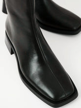 Afbeelding in Gallery-weergave laden, Vagabond Shoemakers Blanca Boots Black
