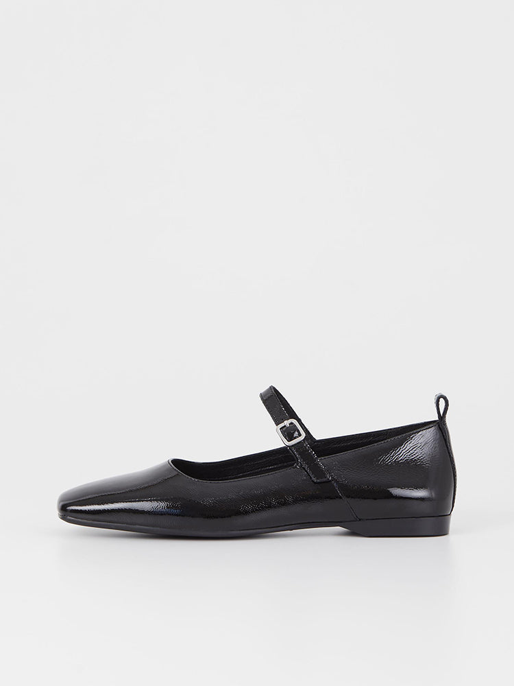 Vagabond Shoemakers Delia Shoes Patent Black