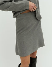 Afbeelding in Gallery-weergave laden, MbyM Folami Knit Skirt Medium Grey Melange
