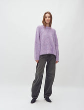 Afbeelding in Gallery-weergave laden, mbyM Gillis Brush Knit Gentle Violet Melange
