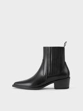 Afbeelding in Gallery-weergave laden, Vagabond Shoemakers Kelsey Ankle Boots Black
