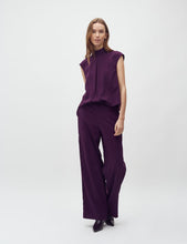 Afbeelding in Gallery-weergave laden, mbyM  Maaja Jumpsuit  Blackberry Wine

