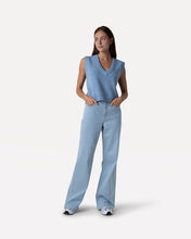 Afbeelding in Gallery-weergave laden, Another Label Moore Jeans Stone Denim Blue
