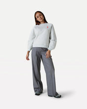 Afbeelding in Gallery-weergave laden, Another Label Moore Pleat Pants Pinstripe Grey
