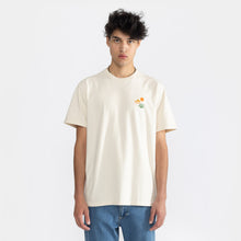 Afbeelding in Gallery-weergave laden, Revolution Loose t-Shirt Off-white print
