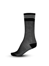 Afbeelding in Gallery-weergave laden, SUI AVA Favorite Socks Black White
