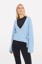 Afbeelding in Gallery-weergave laden, Envii Ada V-Neck Knit Clear SkyMelange
