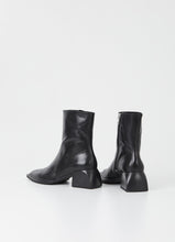 Afbeelding in Gallery-weergave laden, Vagabond Shoemakers Vivian Ankle Boot Black
